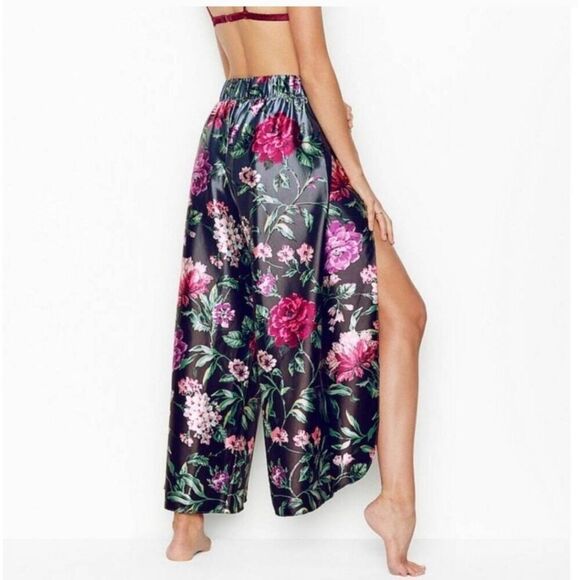 Victoria's Secret Luxe Satin Wide Leg Tulip Pants - Picture 2 of 4